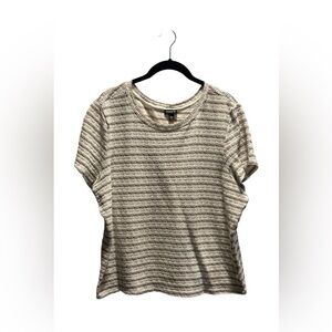 torrid Cream Textured Striped Short Sleeve Tee